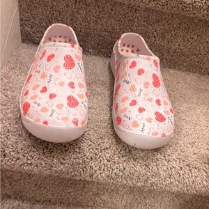 Women’s  Pink Heart Slip-On Shoes